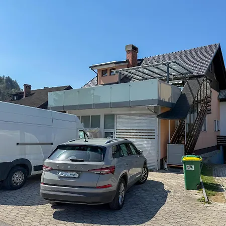 Poppy's Apartmán *